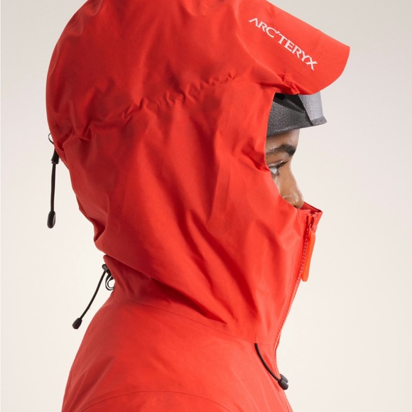 Arc’teryx Women's Red Jacket Medium Insulated Beta AR Puffer Gortex Snow Coat - Picture 4 of 12